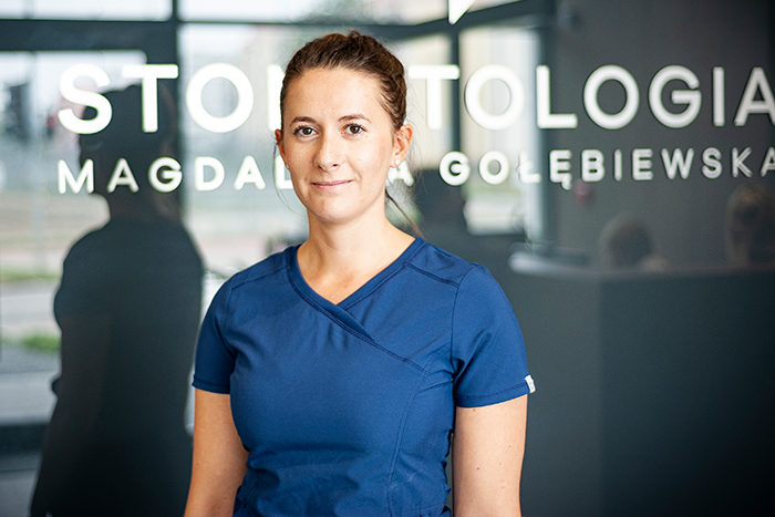 MG Stomatologia - lekarz dentysta Anita Szperling